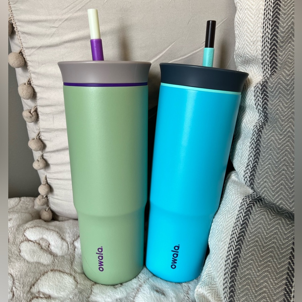 2 Owala 24oz Stainless Steel Tumblers